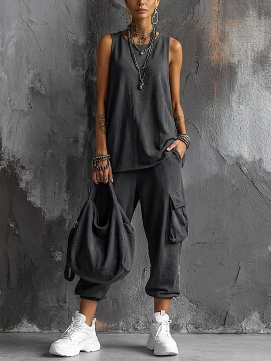 Patricia | Conjunto de Top sin Mangas y Pantalón Jogger Cargo