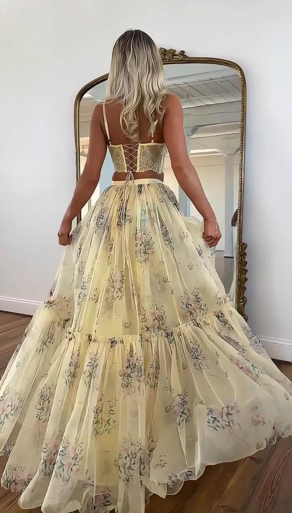 Amaranta | Conjunto de Corsé de Encaje y Falda Larga de Tul Floral