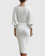 Patricia | Vestido Midi Blanco Drapeado con Manga Murciélago