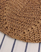 Women's straw tote bag