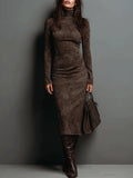 Fiorella | Vestido Midi de Cuello Alto Entallado