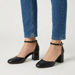 Alicia | Zapatos de salón con tira en tono plateado