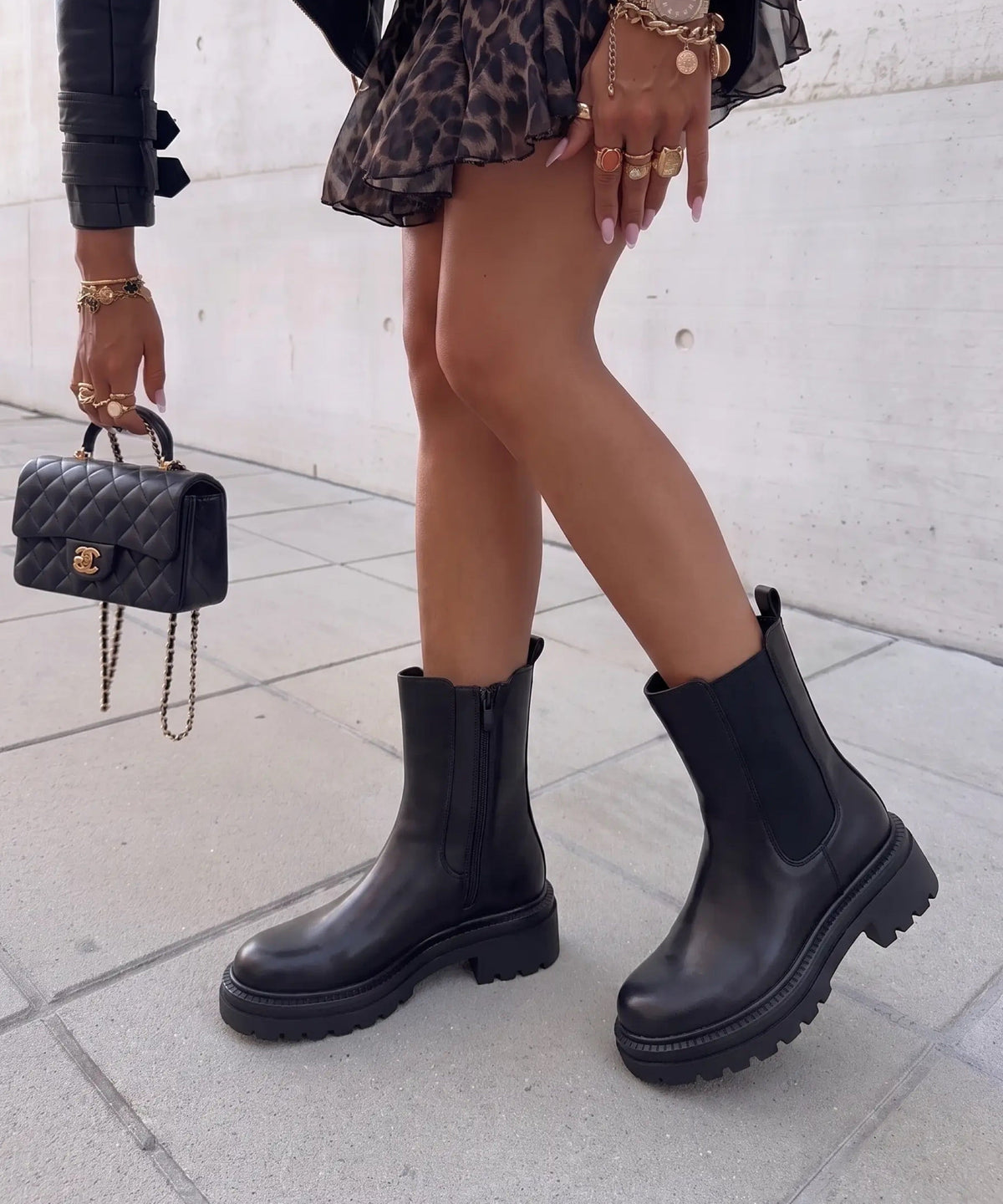 Laura | Botines Chelsea Negros