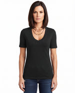 Camiseta lisa de escote en V profundo