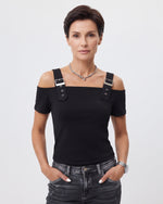 Blusa casual lisa con hombros descubiertos y hebilla deslizante