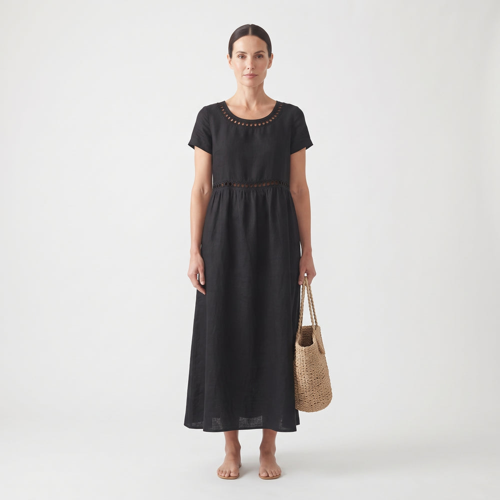 Lidia | Embroidered dress
