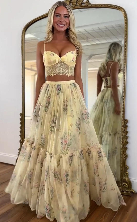 Amaranta | Conjunto de Corsé de Encaje y Falda Larga de Tul Floral