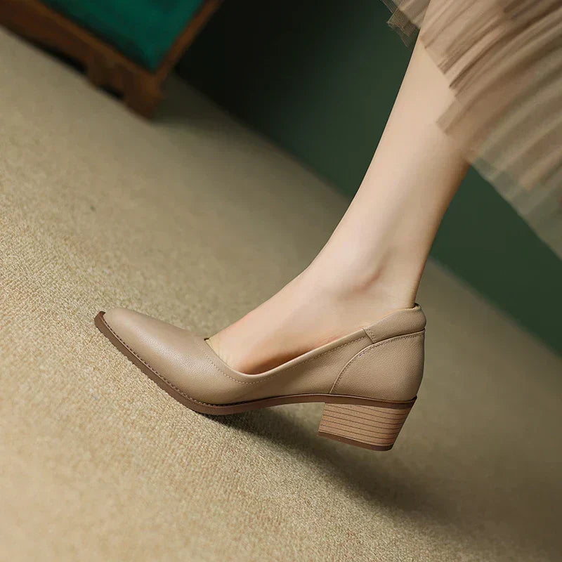 Micaela | Elegantes Zapatos de Tacón Medio