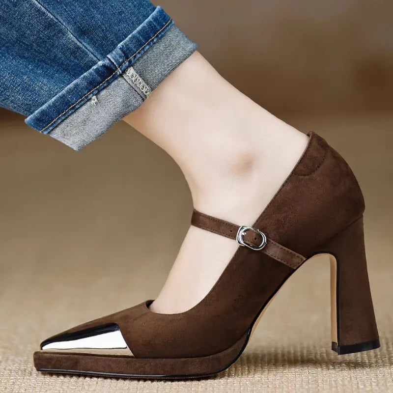 Oriana | Elegantes Merceditas de Piel