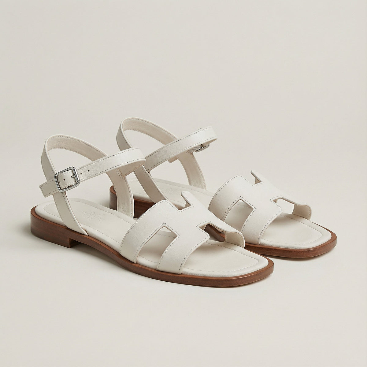 Delia | Sandalias Planas Sofisticadas