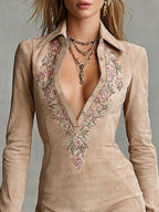 Araceli | Vestido Midi Beige Entallado de Ante con Solapa y Bordado Floral