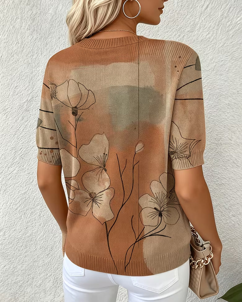 Blusa estampada de manga corta y cuello redondo