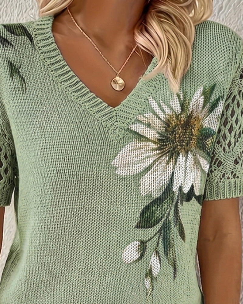 V-neck floral print knit blouse