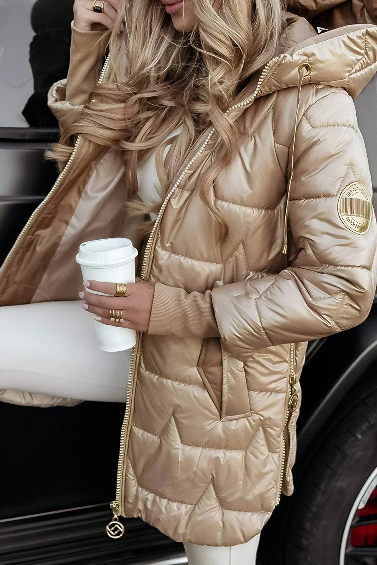 Maite | Abrigo Largo Acolchado con Capucha Envolvente