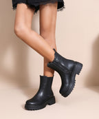 Laura | Botines Chelsea Negros